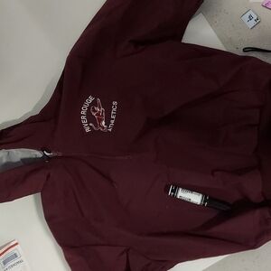 Very on trend. Authentic vintage 1980s wind breaker. Embroidered big cat.